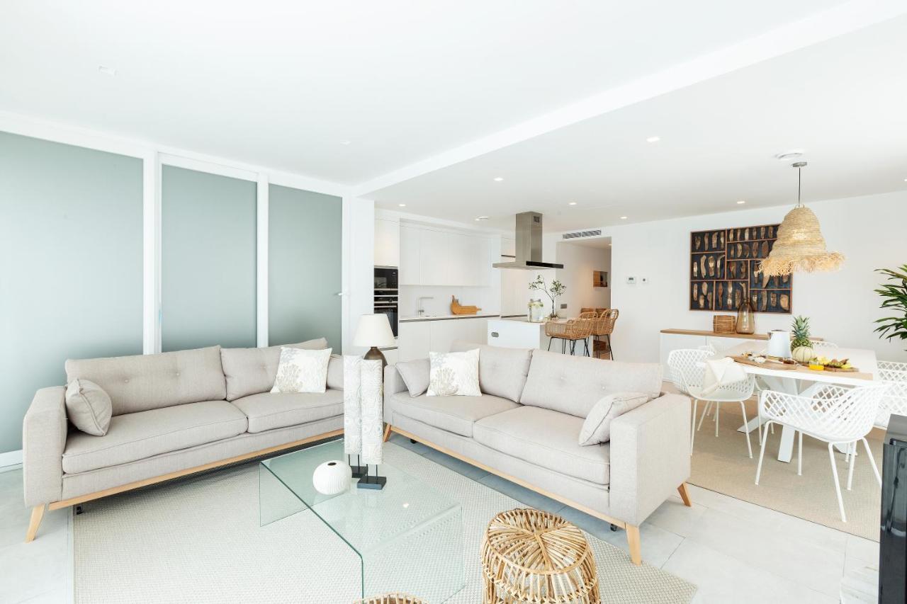 טורוקס Apartamentos Martalia Nerja מראה חיצוני תמונה