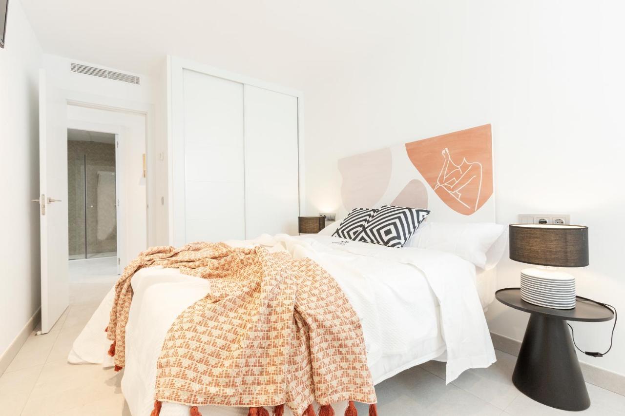 טורוקס Apartamentos Martalia Nerja מראה חיצוני תמונה