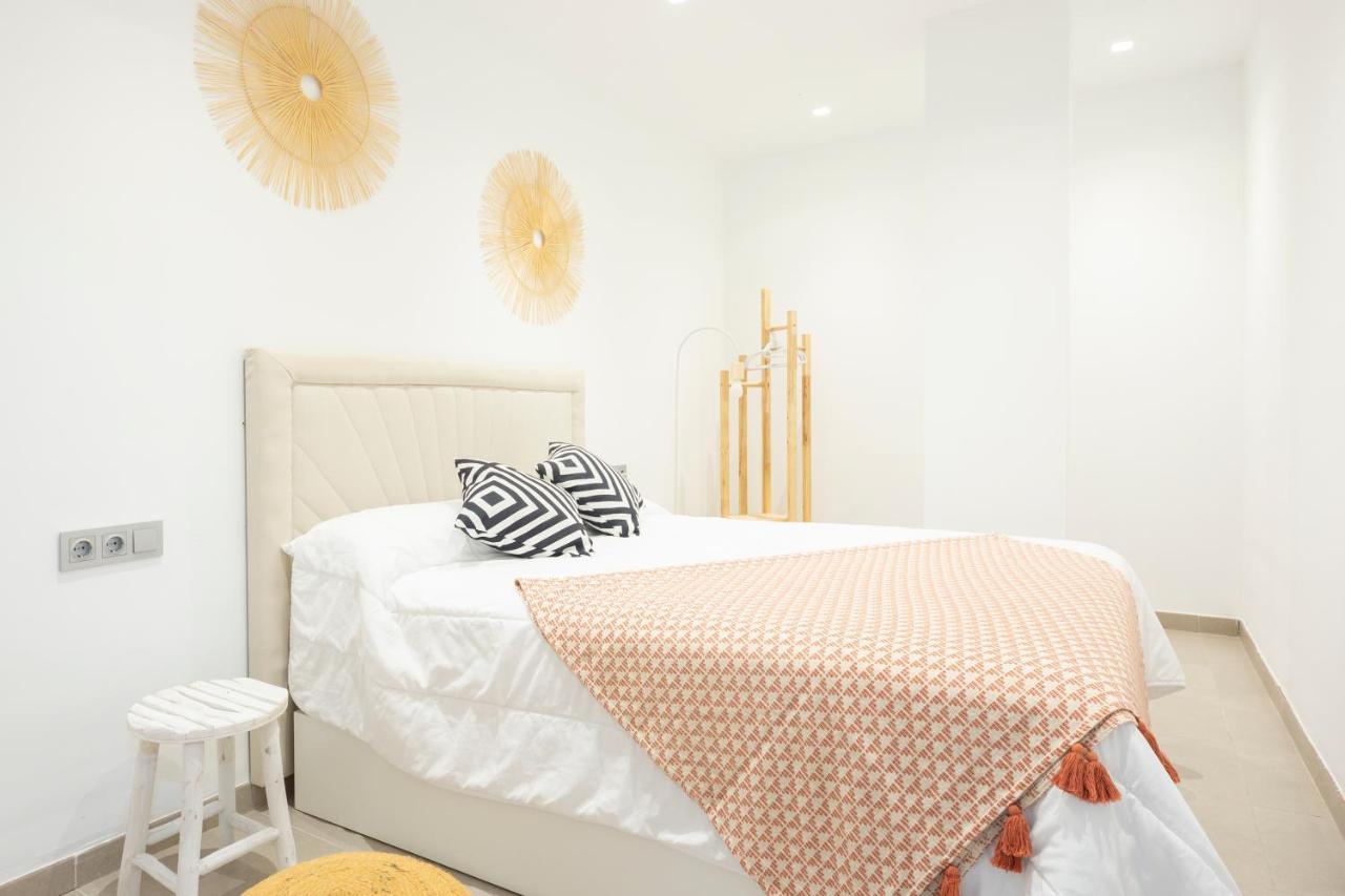 טורוקס Apartamentos Martalia Nerja מראה חיצוני תמונה