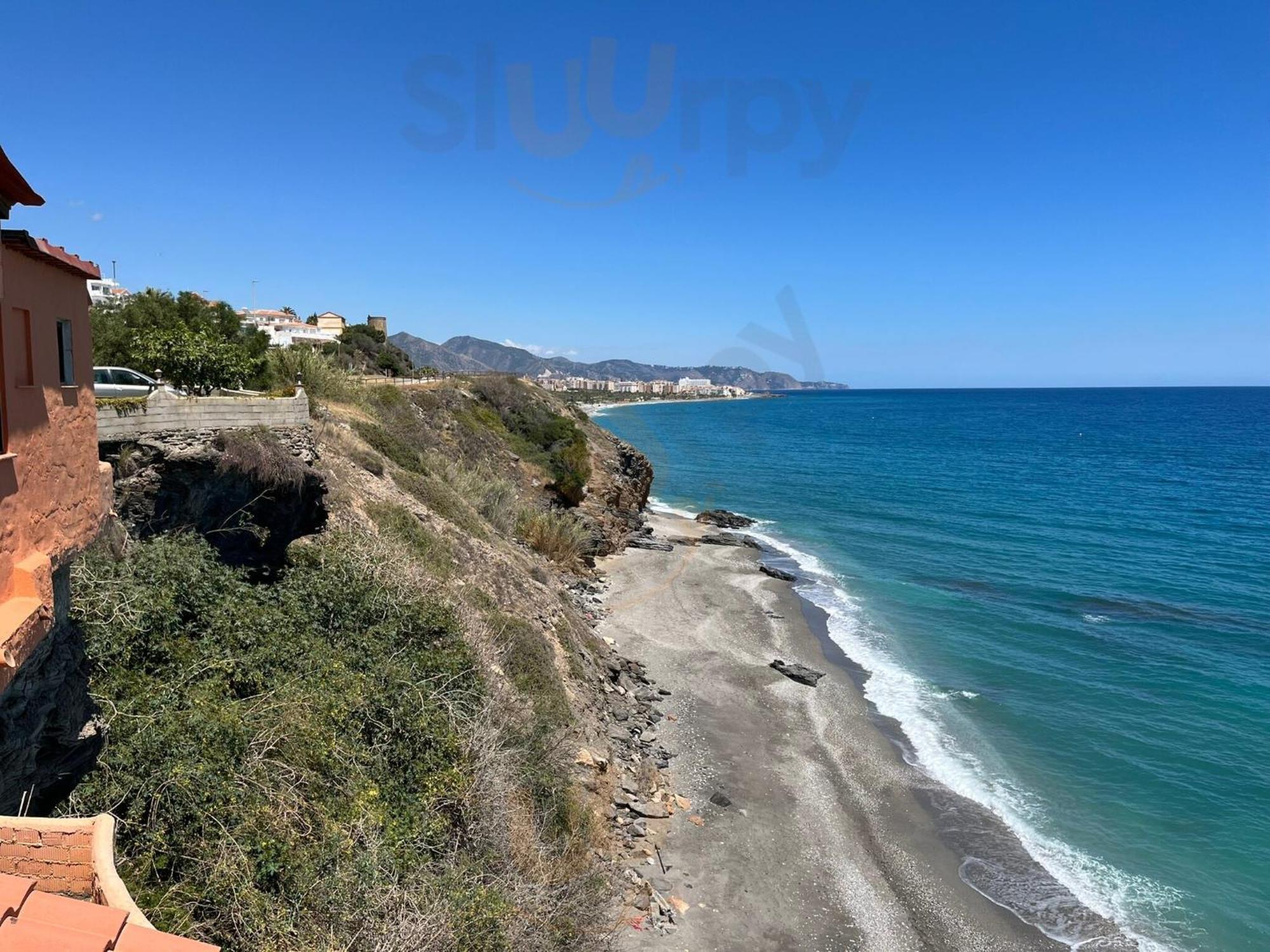 טורוקס Apartamentos Martalia Nerja מראה חיצוני תמונה